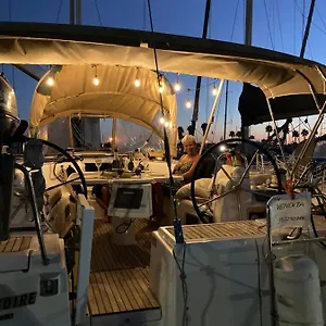 https://zeilyacht-victoire.sicilyhotelsitaly.net