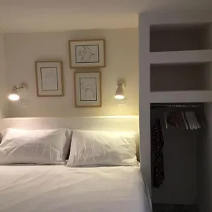 https://nanhome.hotelitalianriviera.com